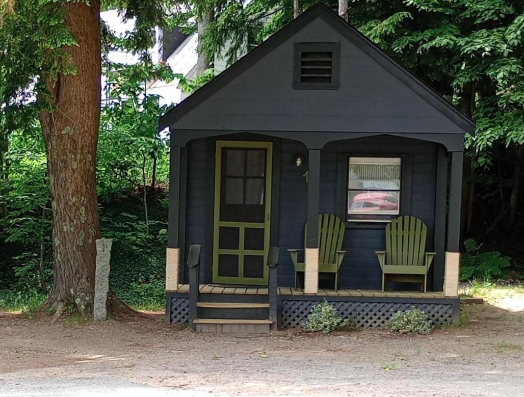 Cottage Place On Squam Lake - Cabins Холдернесс Экстерьер фото